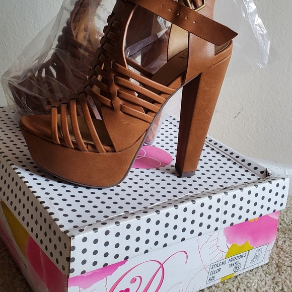 Women's freedom-s high heel platform shoe - Picture 2 of 5